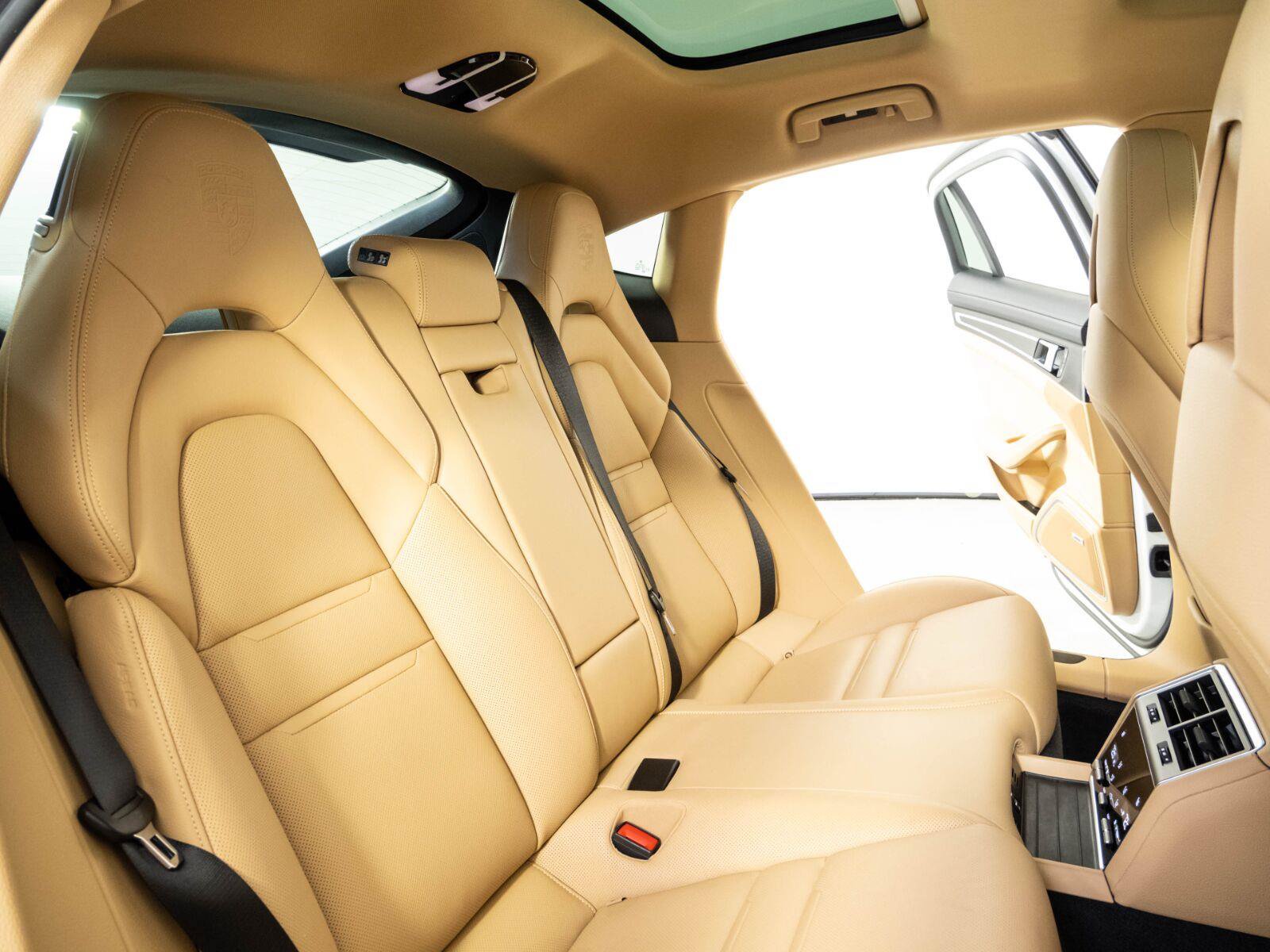 Used 2023 Porsche Panamera Platinum Edition RWD image 22