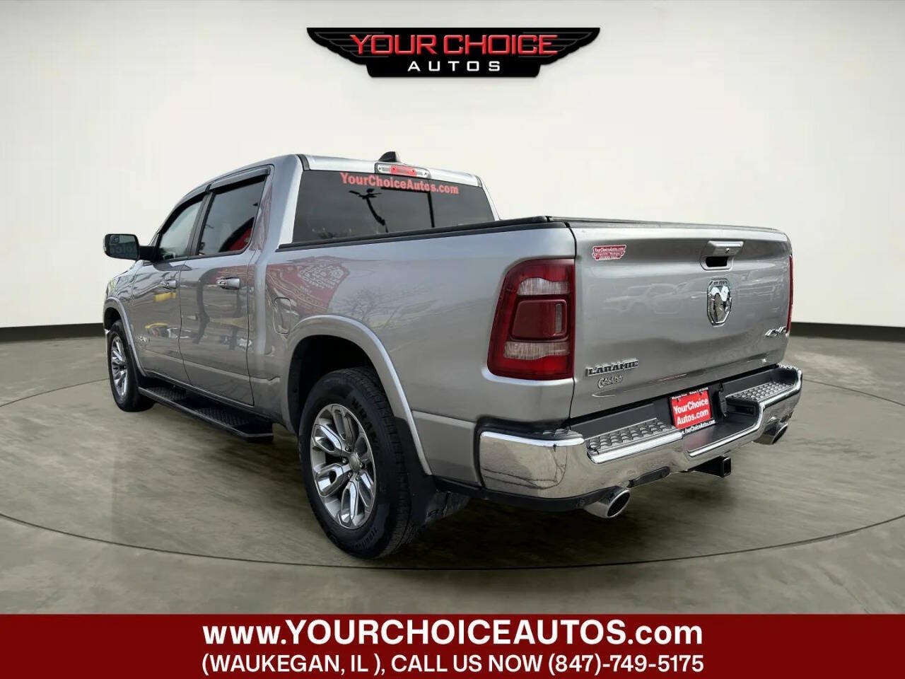 Used 2021 RAM 1500 Laramie AWD/4WD image 3