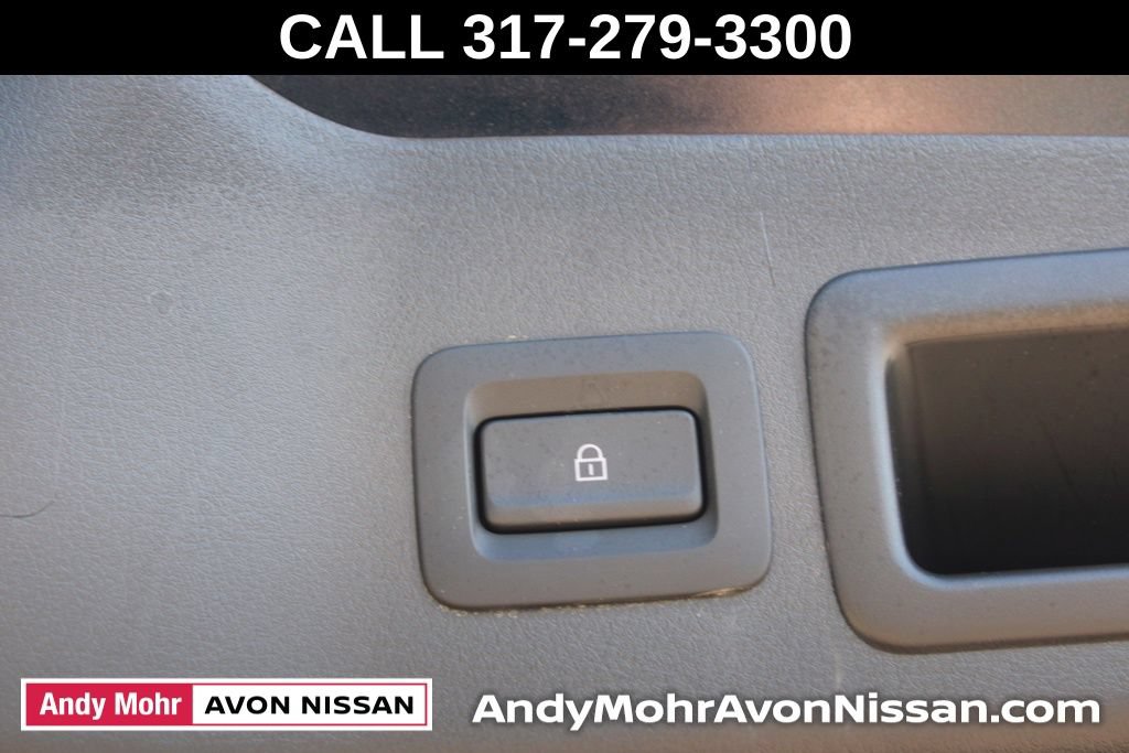 Used 2024 MAZDA MAZDA3 s FWD image 11