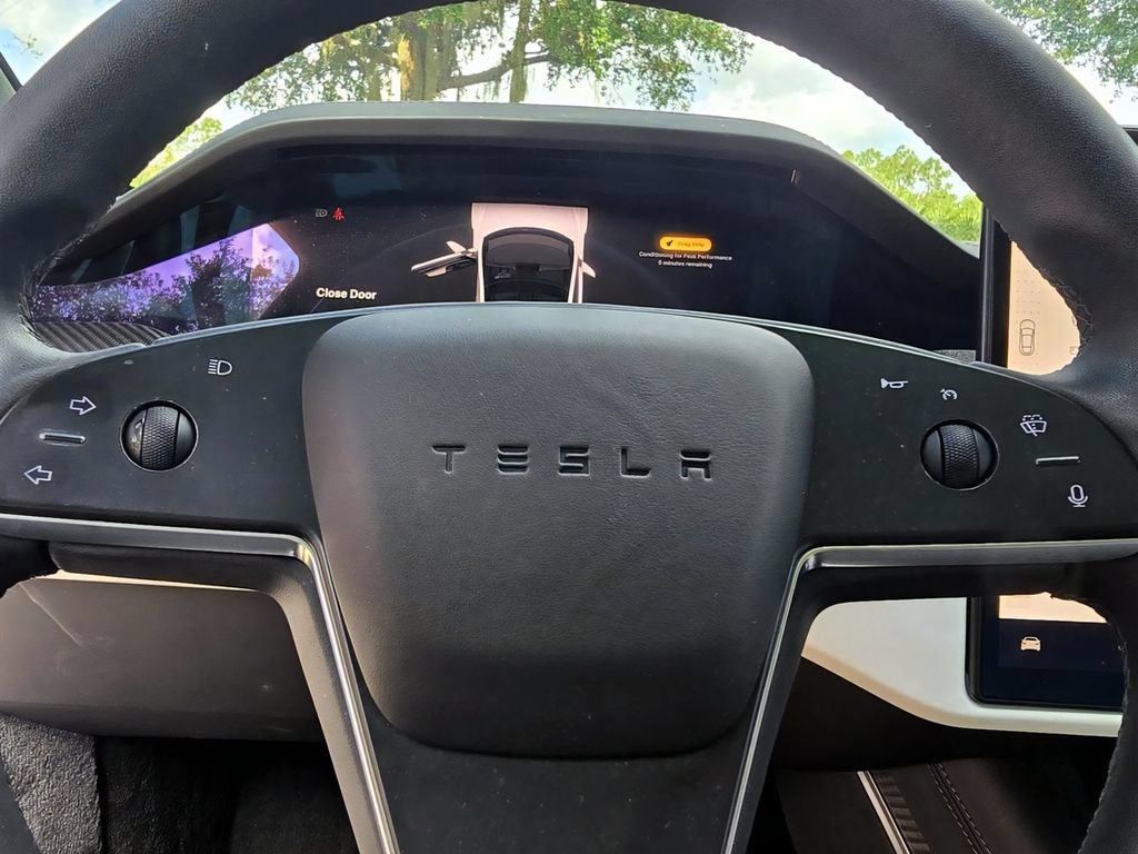 Used 2022 Tesla Model S Plaid AWD/4WD image 28