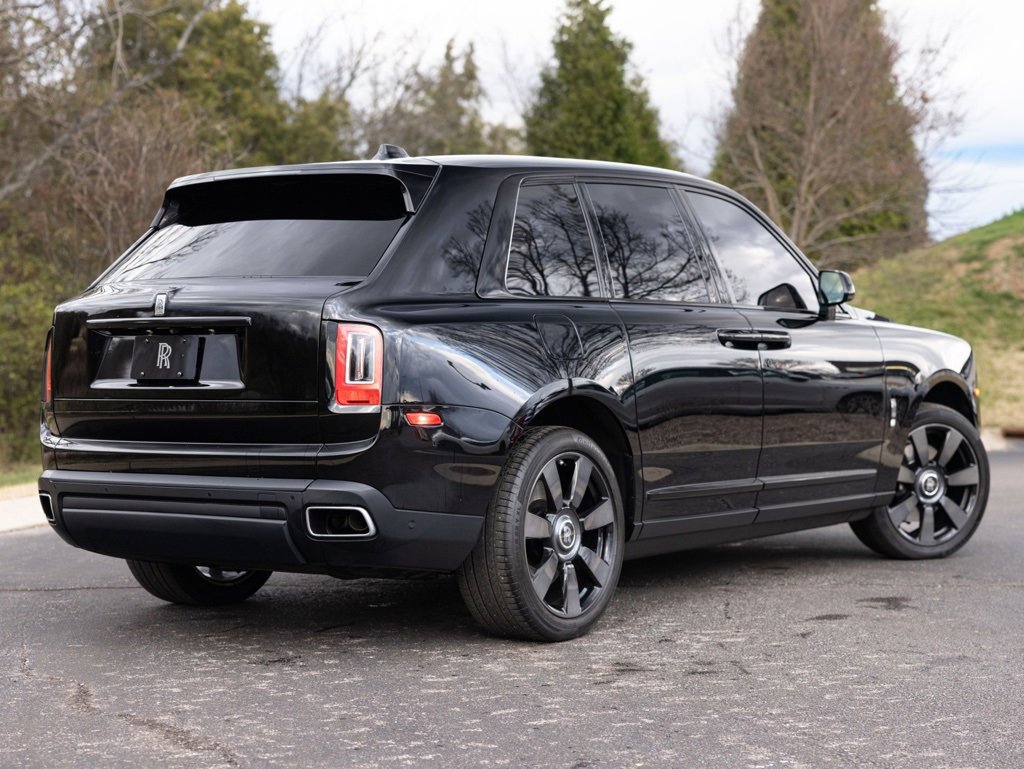 Used 2019 Rolls-Royce Cullinan image 10