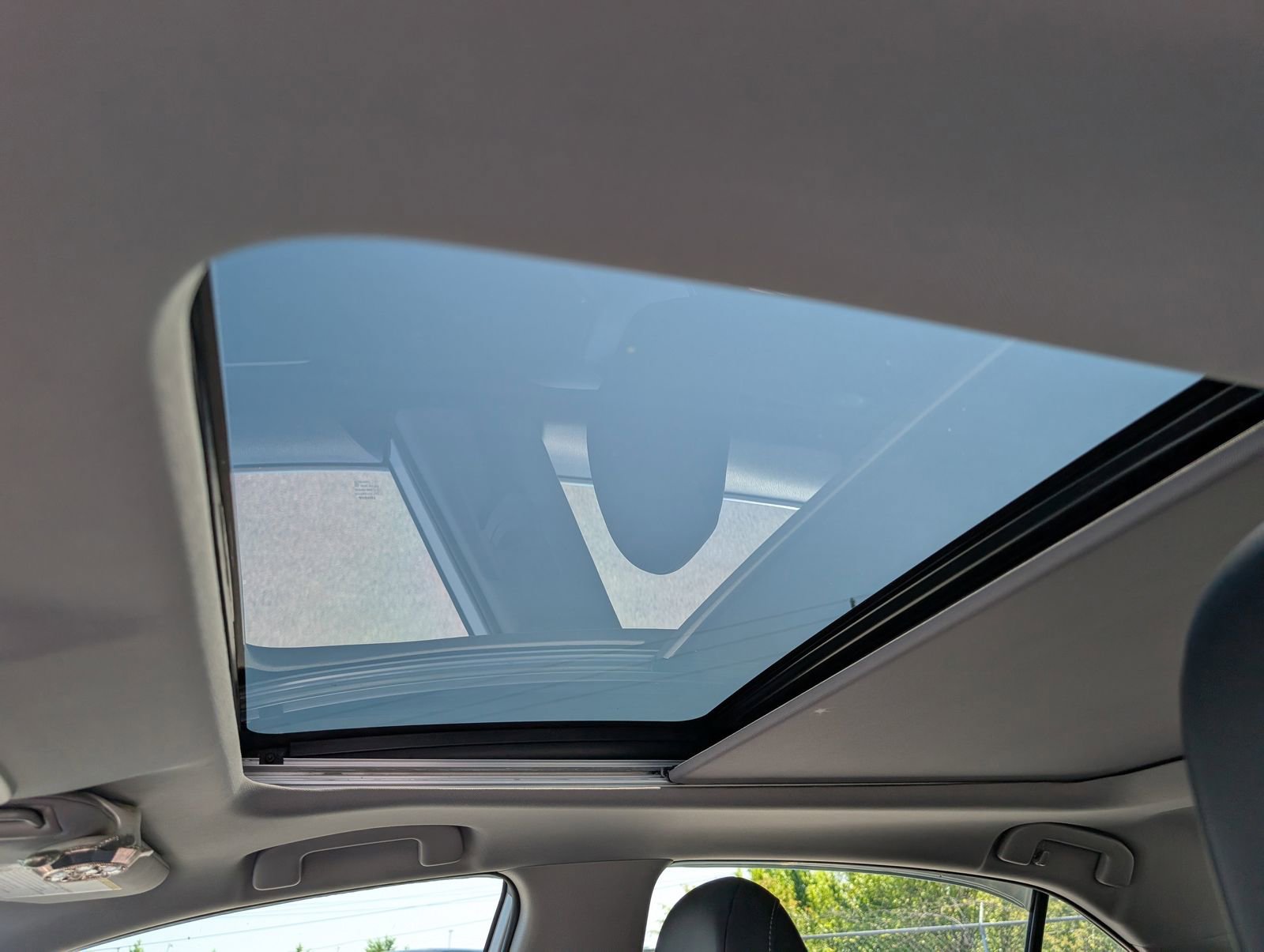 Used 2020 Toyota Camry XSE w/ Navigation Package image 13