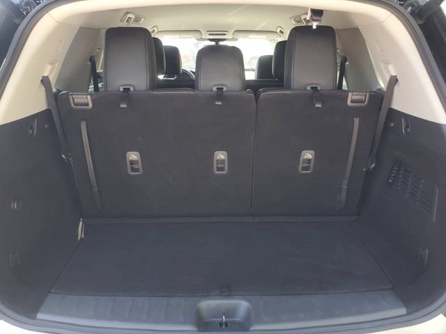 Used 2024 Nissan Pathfinder SL AWD/4WD image 34
