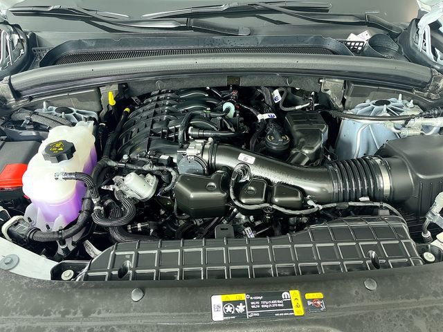 New 2025 Jeep Grand Cherokee Laredo image 30