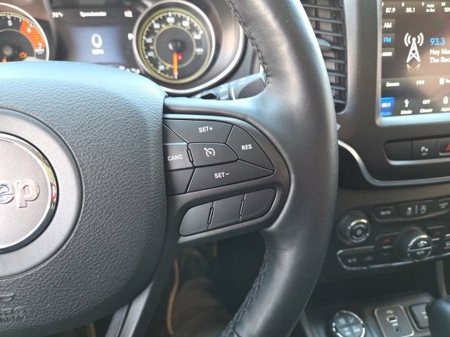 Used 2019 Jeep Cherokee Trailhawk AWD/4WD image 60
