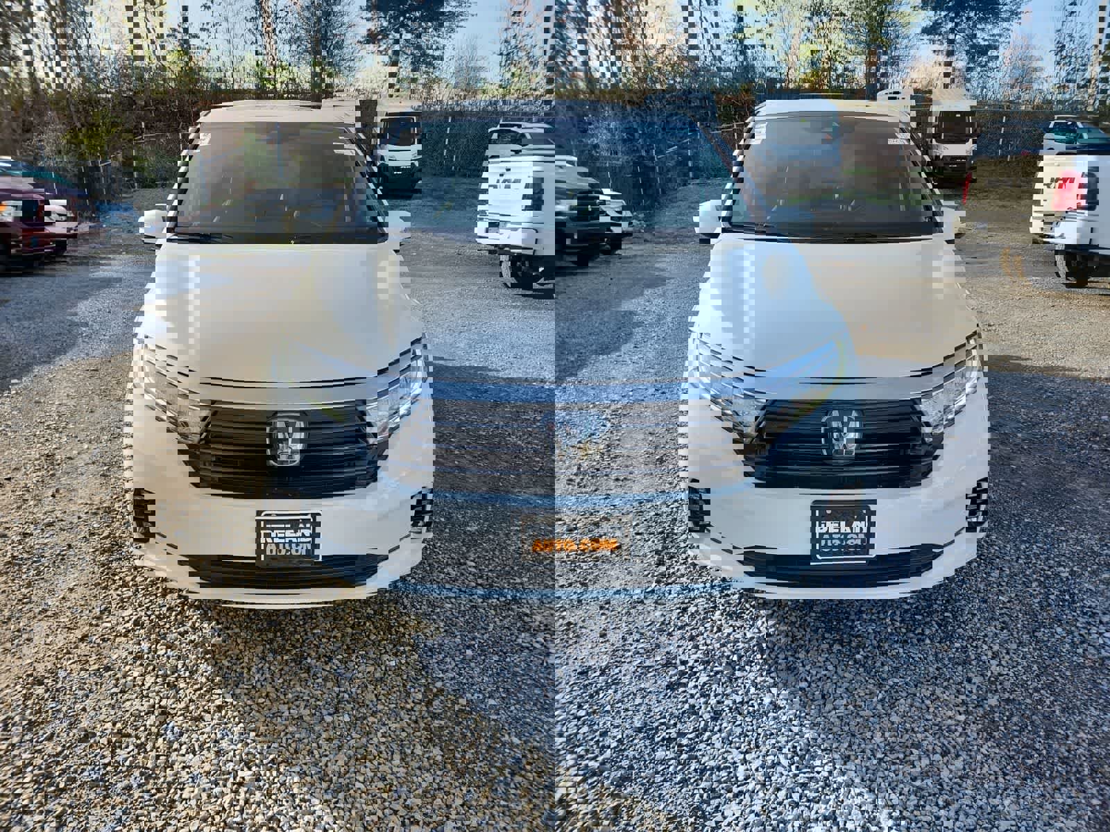 Used 2023 Honda Odyssey Elite image 8