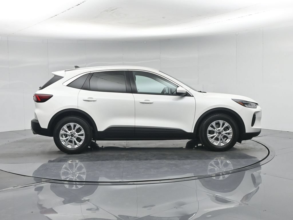 Certified 2023 Ford Escape Active w/ Tech Pack #2 FWD image 28