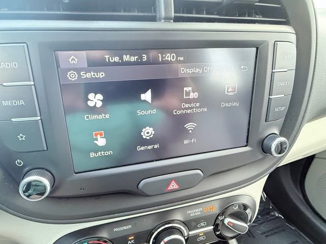 Used 2025 Kia Soul LX image 30