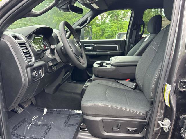 New 2026 RAM 2500 Big Horn AWD/4WD image 6