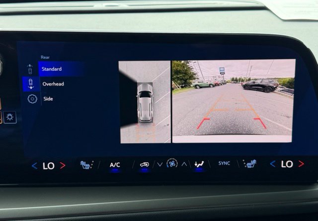 Certified 2024 Chevrolet Traverse LT AWD/4WD image 5