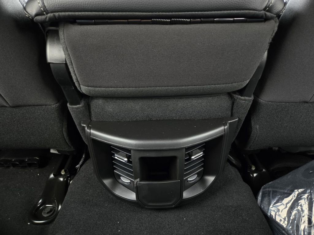 New 2026 RAM 2500 Tradesman AWD/4WD image 15