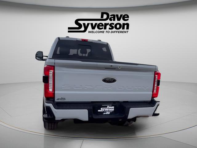 New 2026 Ford F350 Lariat w/ Black Appearance Package image 4