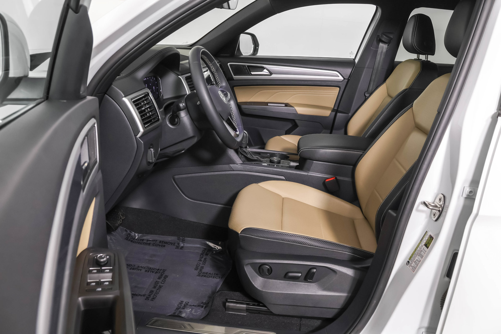 Used 2023 Volkswagen Atlas Cross Sport SE AWD/4WD image 7