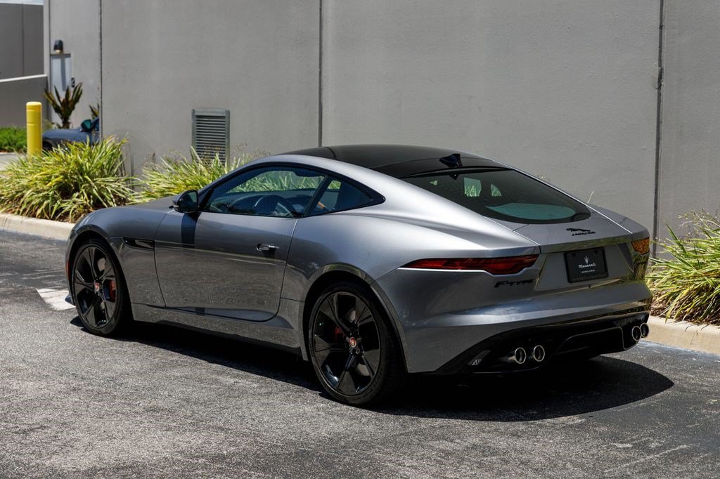 Used 2023 Jaguar F-TYPE Coupe RWD image 3