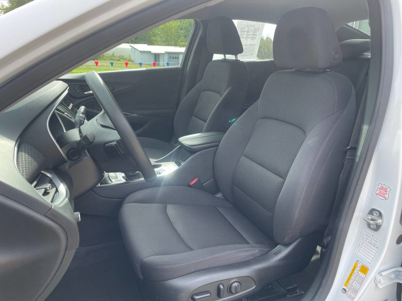 Used 2023 Chevrolet Malibu LT image 26