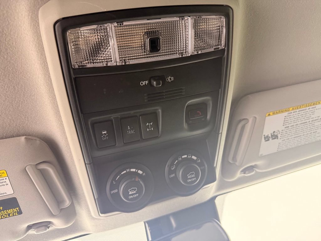 Used 2021 Toyota 4Runner TRD Off-Road AWD/4WD image 27
