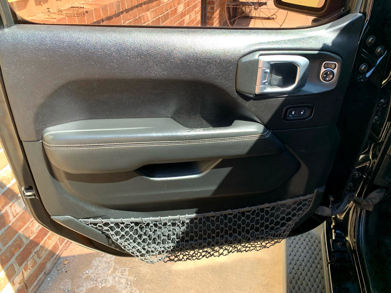 Used 2019 Jeep Wrangler Unlimited Sahara image 22