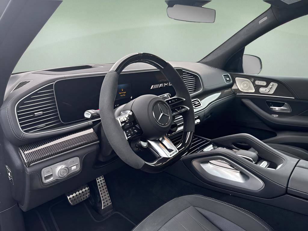 Used 2025 Mercedes-Benz GLS 63 AMG 4MATIC image 8