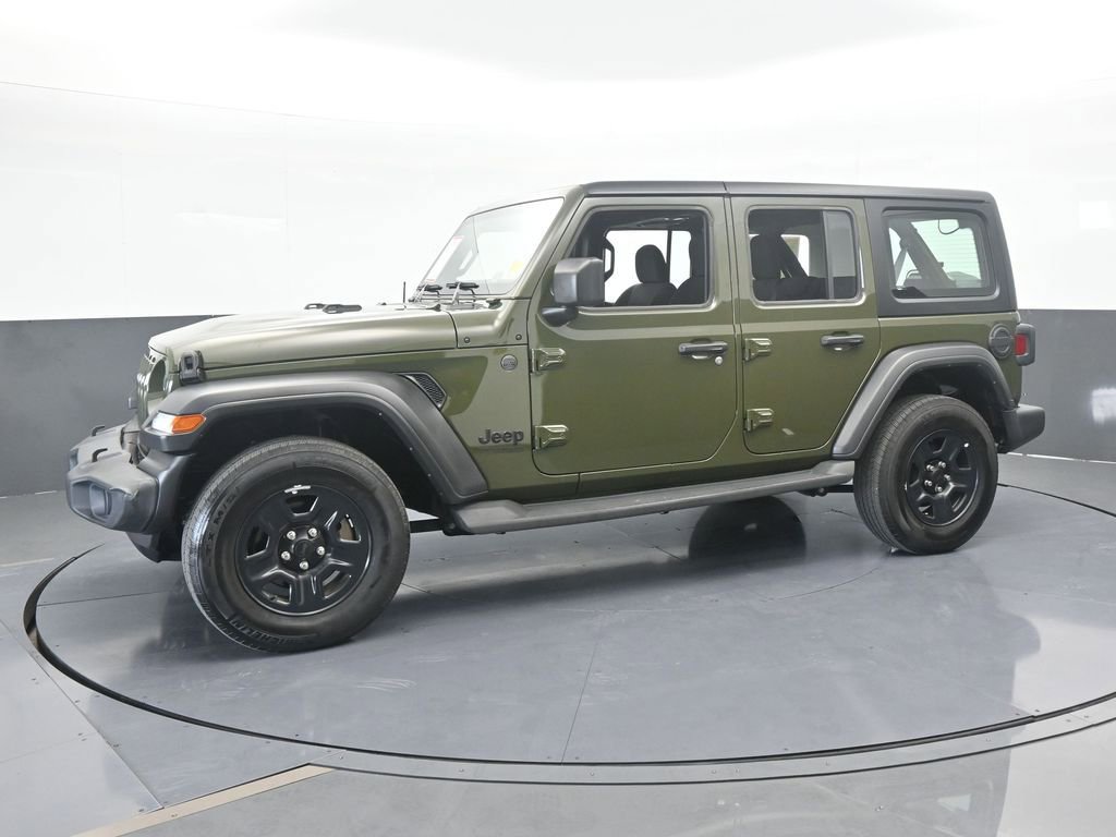 Used 2022 Jeep Wrangler Unlimited Sport image 2