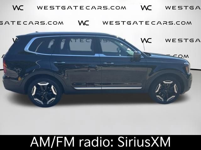 Used 2025 Kia Telluride S FWD image 7