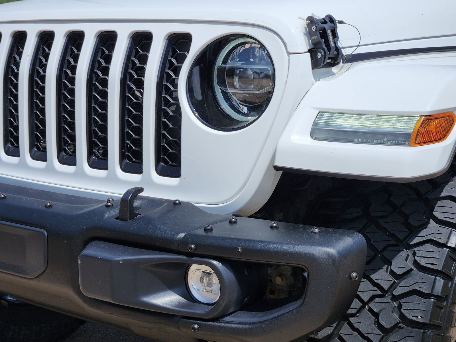 Used 2022 Jeep Gladiator Overland AWD/4WD image 10