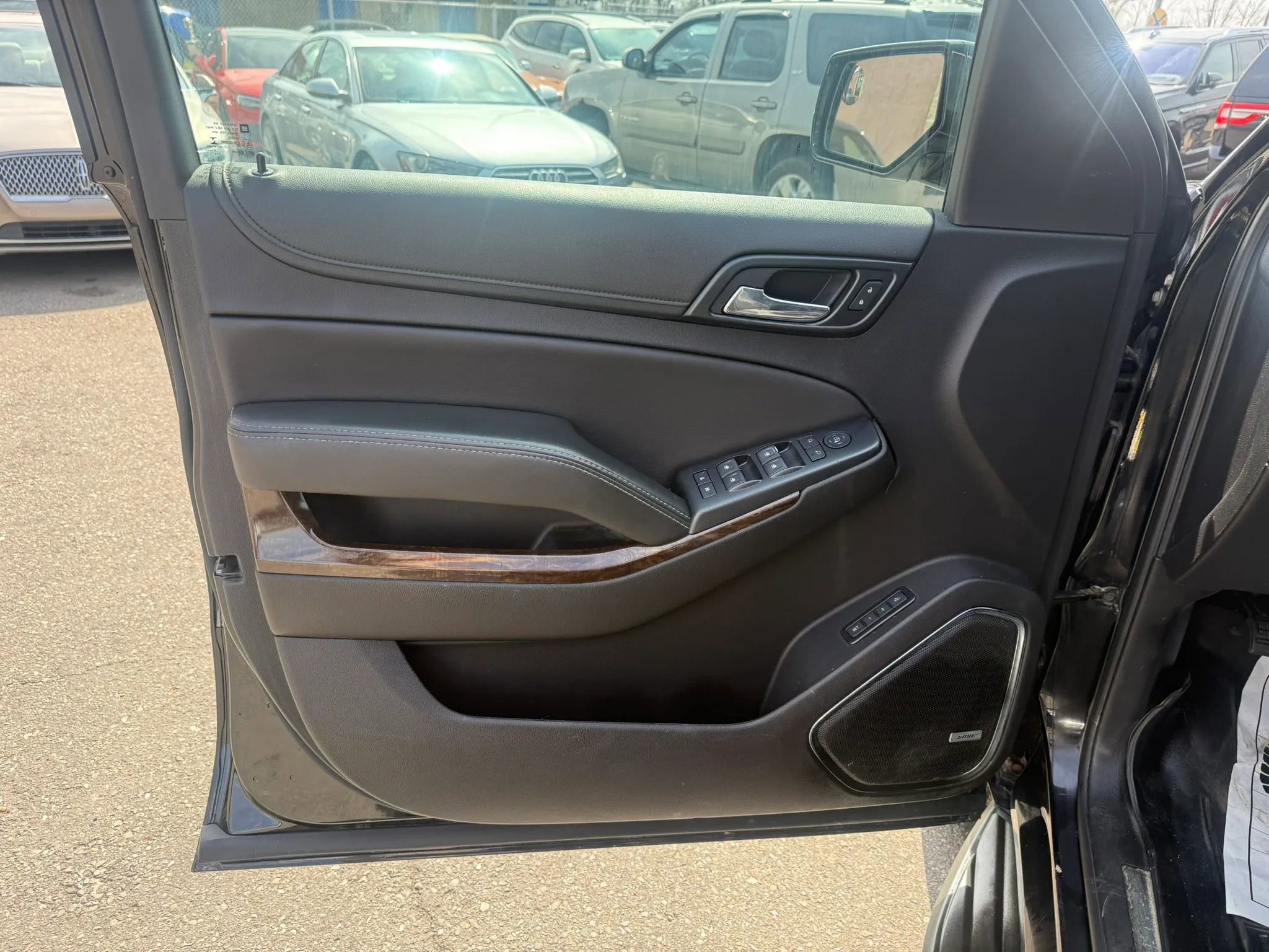 Used 2018 Chevrolet Tahoe LT AWD/4WD image 18