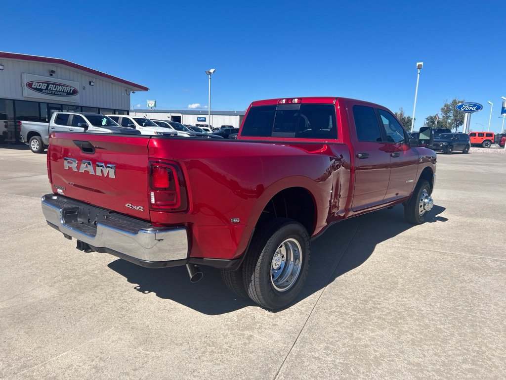 New 2027 RAM 3500 Big Horn AWD/4WD image 6