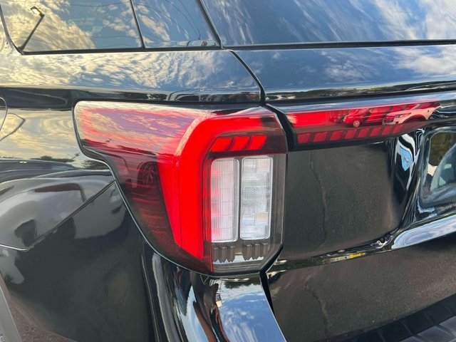 Used 2026 Ford Explorer Tremor w/ Tremor Ultimate Package AWD/4WD image 11