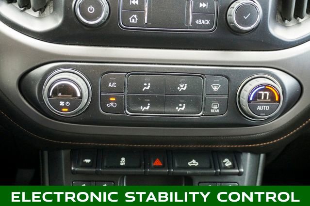 Used 2022 GMC Canyon AT4 image 17