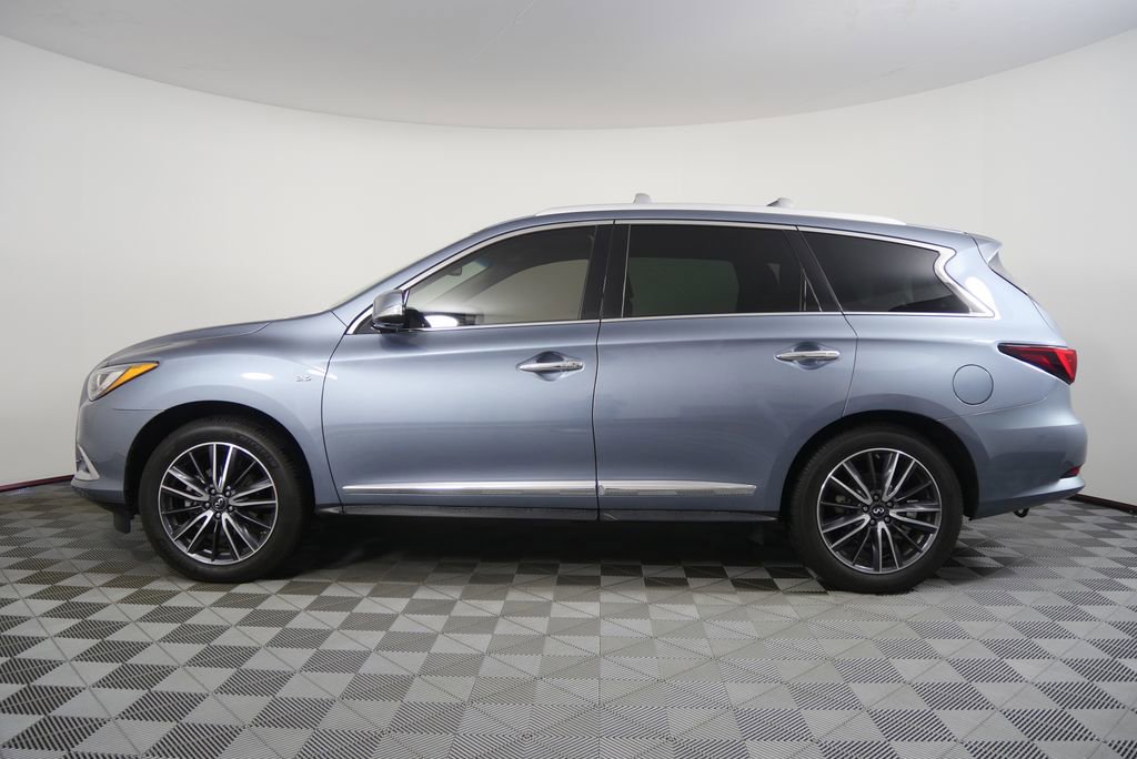 Used 2016 INFINITI QX60 FWD w/ Deluxe Technology Package image 6