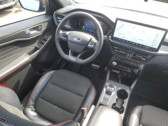 Certified 2024 Ford Escape ST-Line w/ Tech Pack #1 AWD/4WD image 32