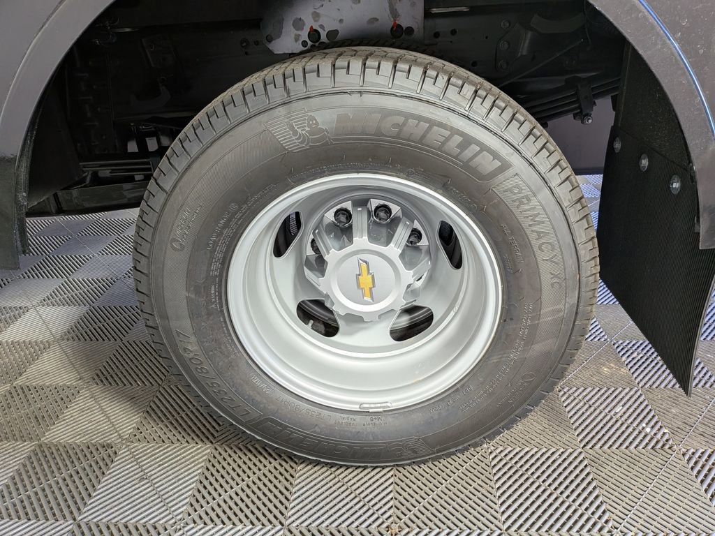 New 2025 Chevrolet Silverado 3500 W/T w/ WT Convenience Package image 9