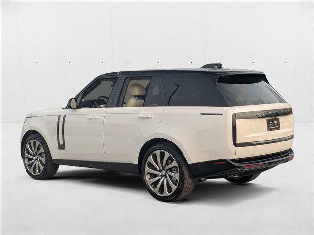 New 2025 Land Rover Range Rover SE image 9