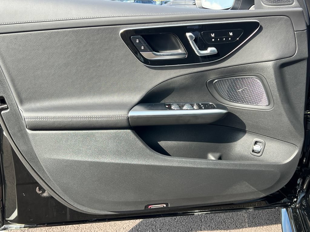 New 2026 Mercedes-Benz C 300 4MATIC Sedan image 10
