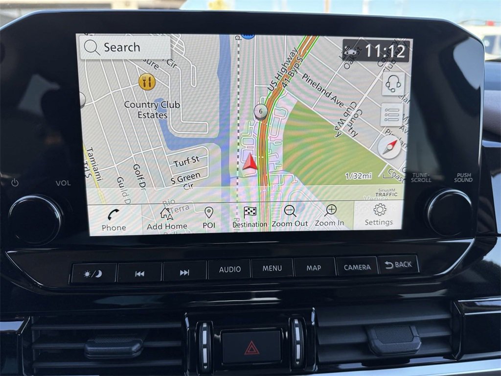 New 2025 Nissan Pathfinder Platinum w/ Black Appearance Package image 24