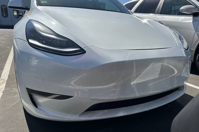 Used 2020 Tesla Model Y Performance AWD/4WD image 3