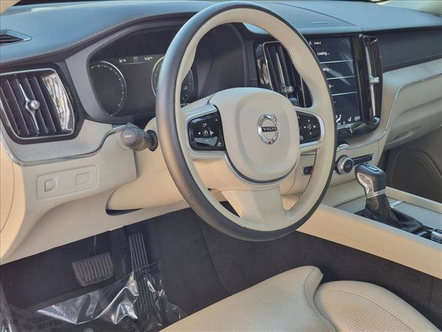 Used 2019 Volvo XC60 T6 Inscription AWD/4WD image 10