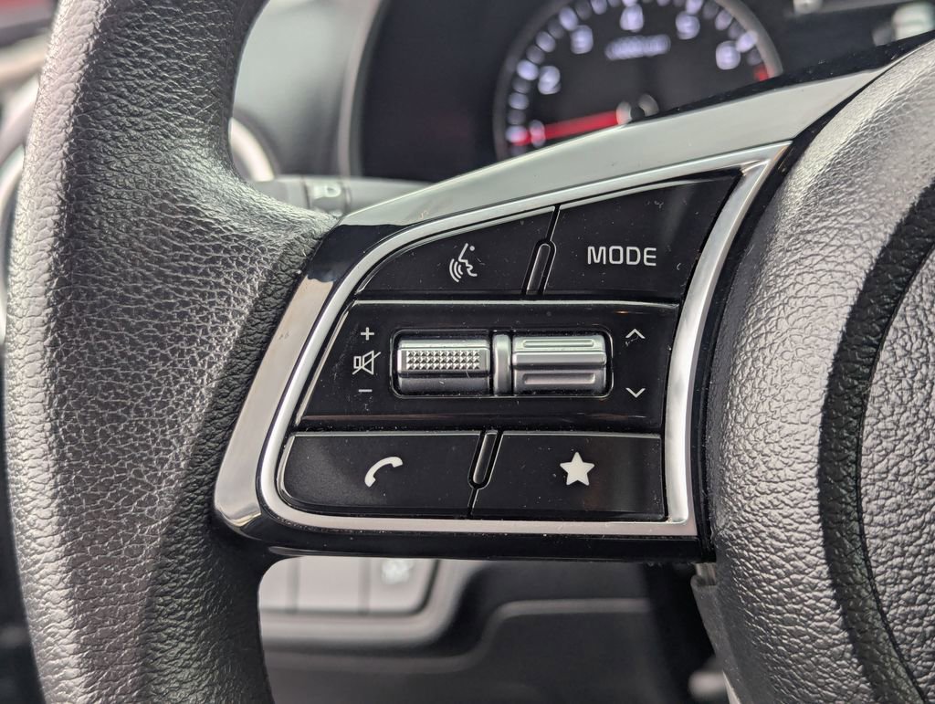 Used 2024 Kia Forte LXS image 19