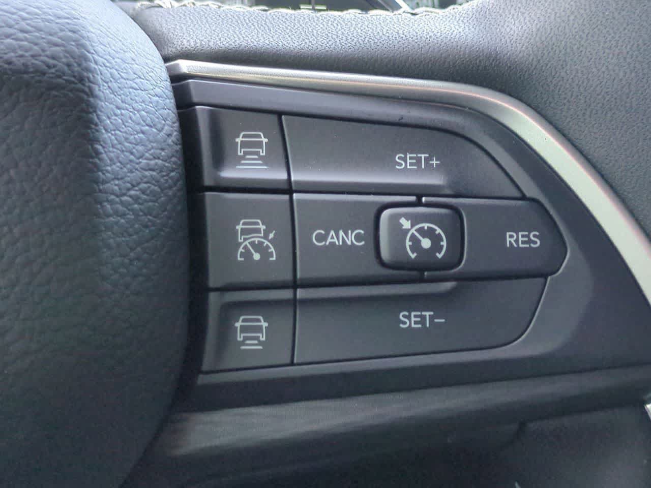 New 2026 Jeep Grand Cherokee Laredo X AWD/4WD image 26