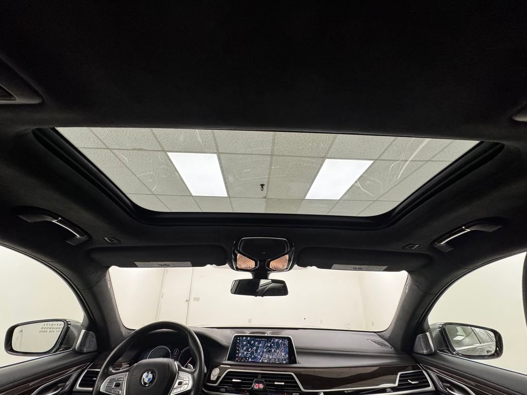 Used 2019 BMW 750i xDrive w/ Executive Package image 24
