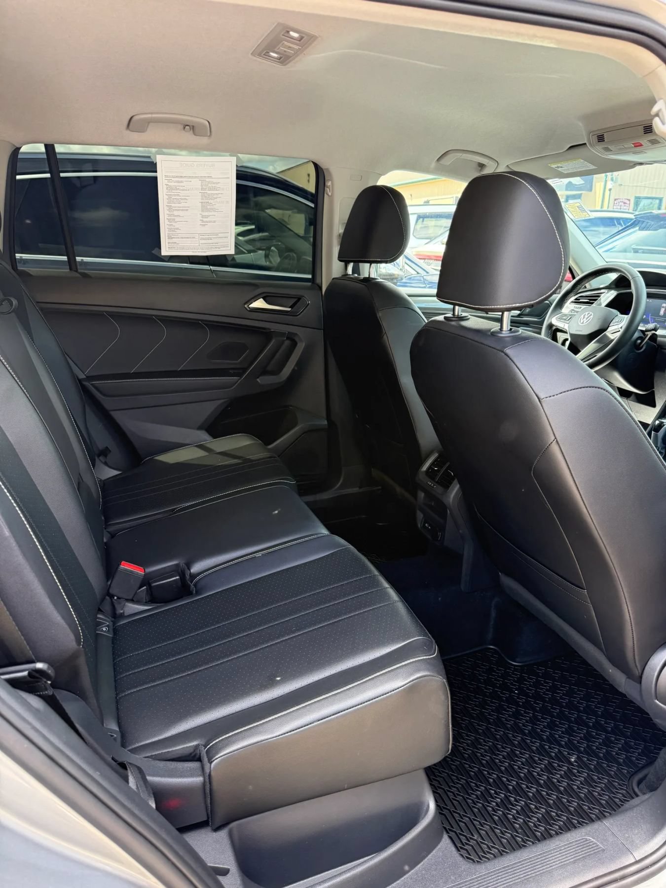 Used 2022 Volkswagen Tiguan SE AWD/4WD image 19