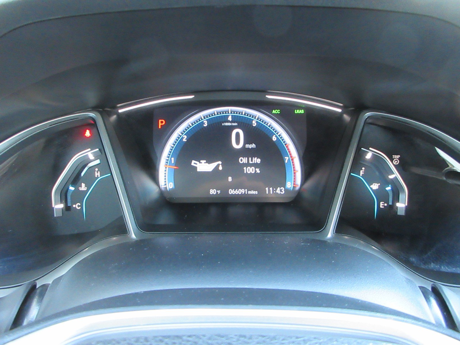 Used 2019 Honda Civic EX image 32