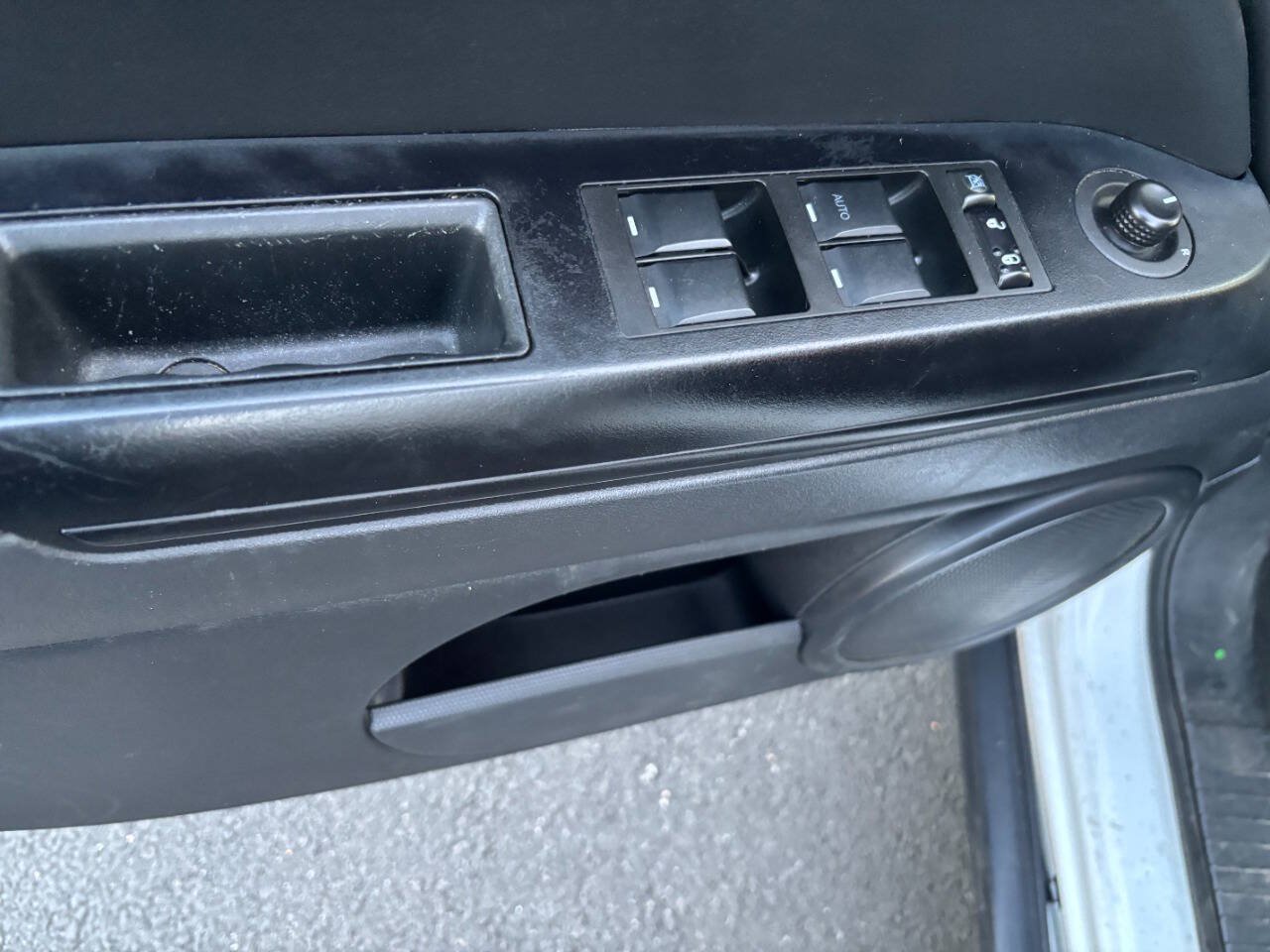 Used 2015 Jeep Patriot Sport w/ Power Value Group AWD/4WD image 15
