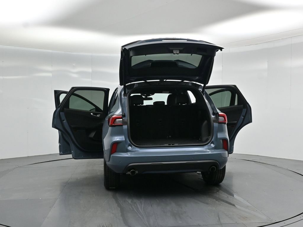 Certified 2023 Ford Escape ST-Line w/ Tech Pack #1 image 34