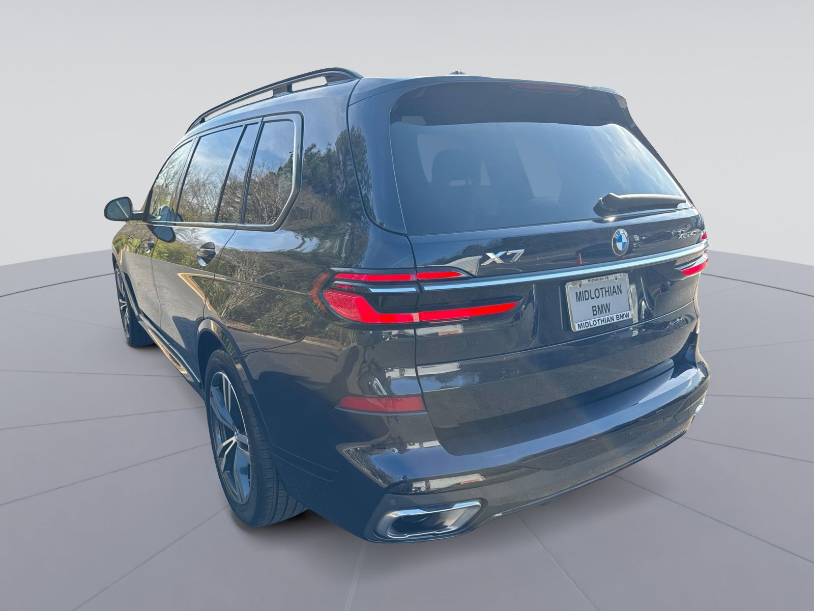 Used 2023 BMW X7 xDrive40i w/ M Sport Package image 27