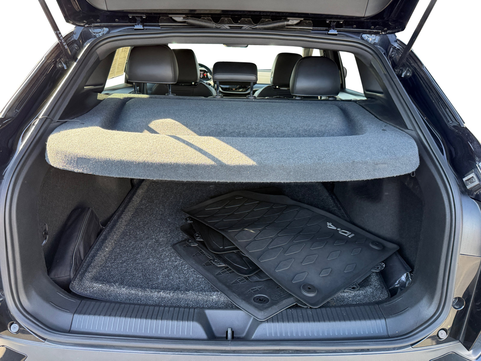 Certified 2023 Volkswagen ID.4 Pro RWD image 17