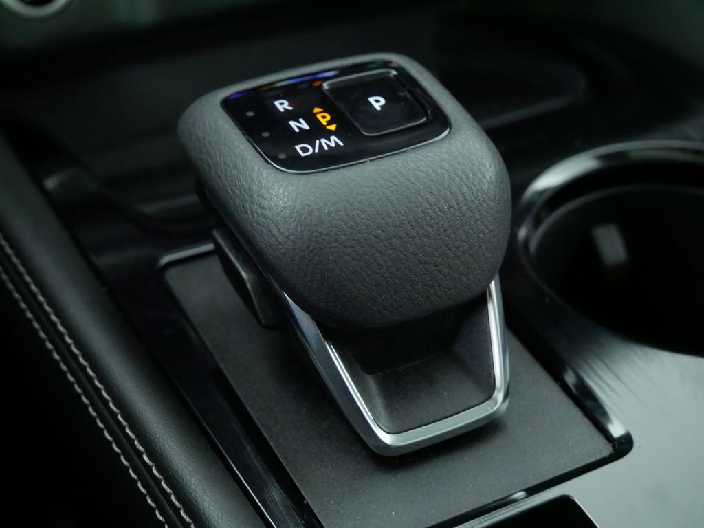 Used 2022 Nissan Rogue SL w/ SL Premium Package image 25