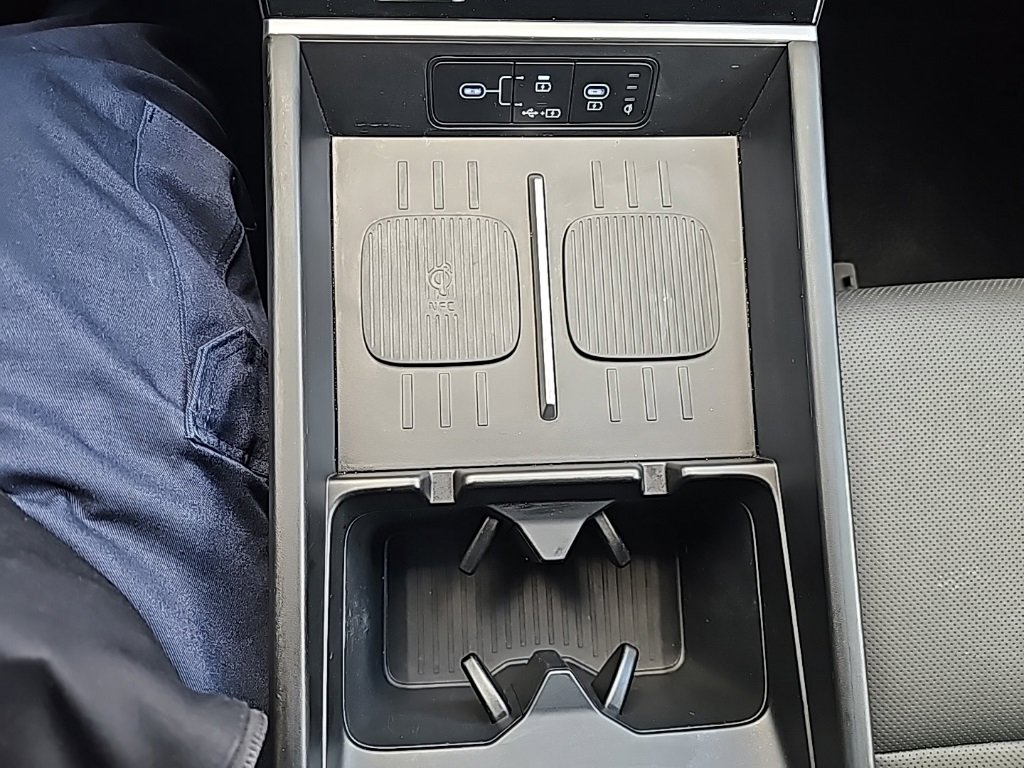 Certified 2025 Hyundai Santa Fe SEL image 20