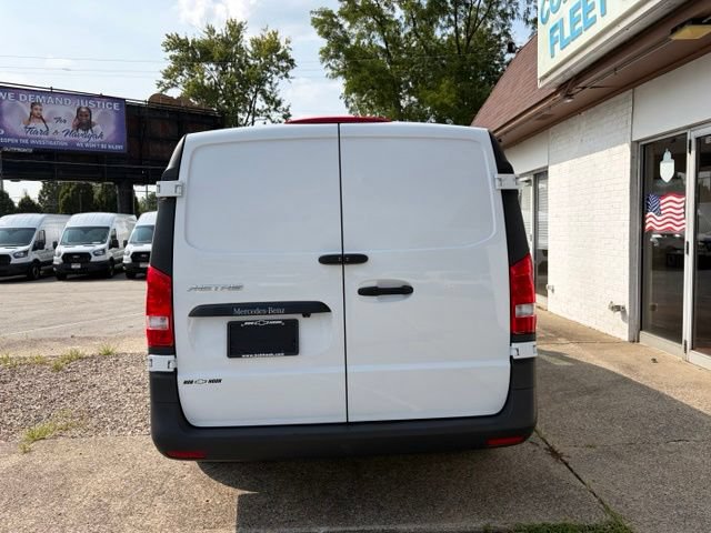 Used 2023 Mercedes-Benz Metris image 6