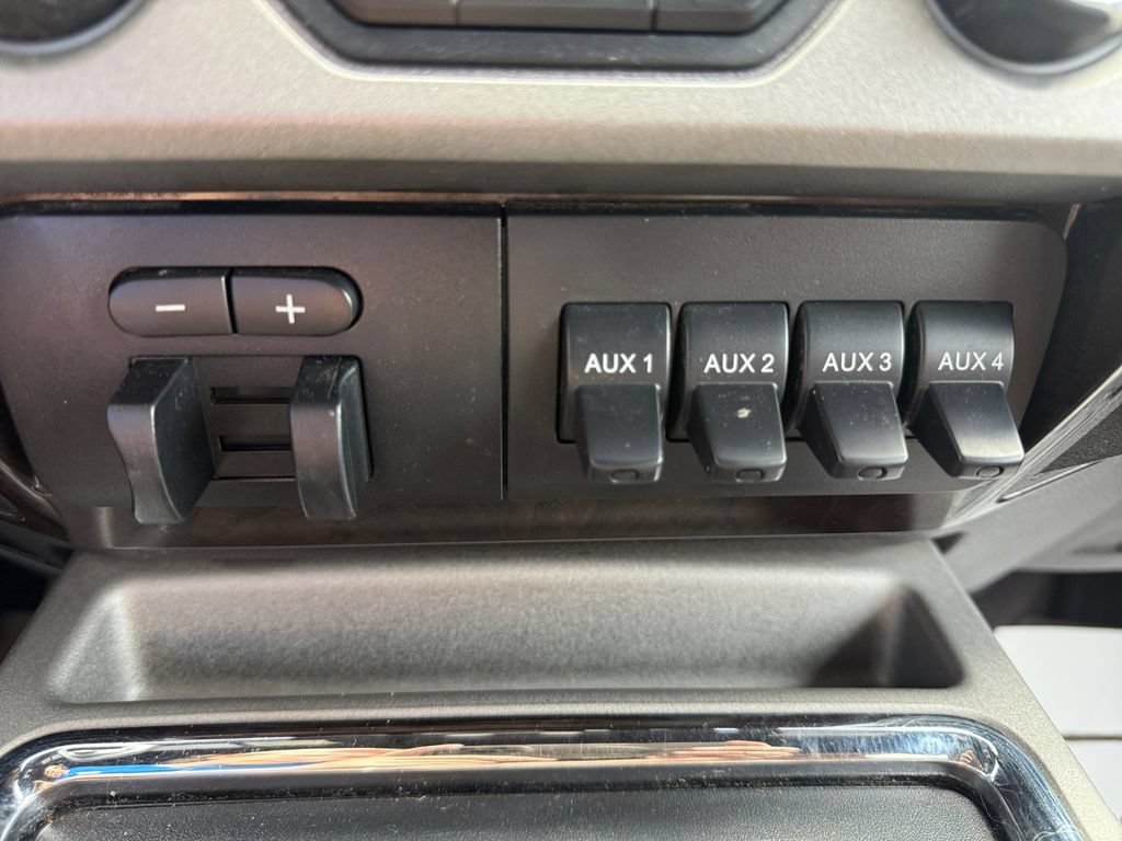 Used 2016 Ford F250 Platinum AWD/4WD image 22